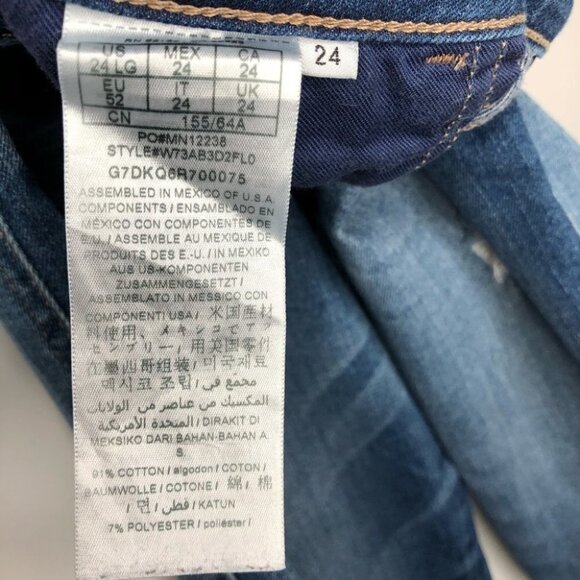 GUESS Distressed Mid-Rise Medium Wash Skinny  Jeans Size 24‎ - Picture 6 of 6